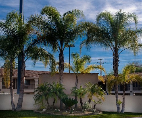 Burbank Inn And Suites Exteriör bild