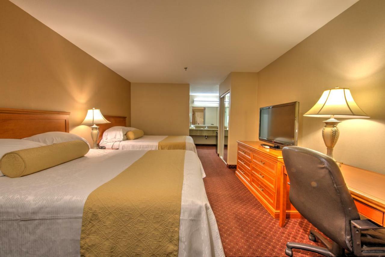 Burbank Inn And Suites Exteriör bild